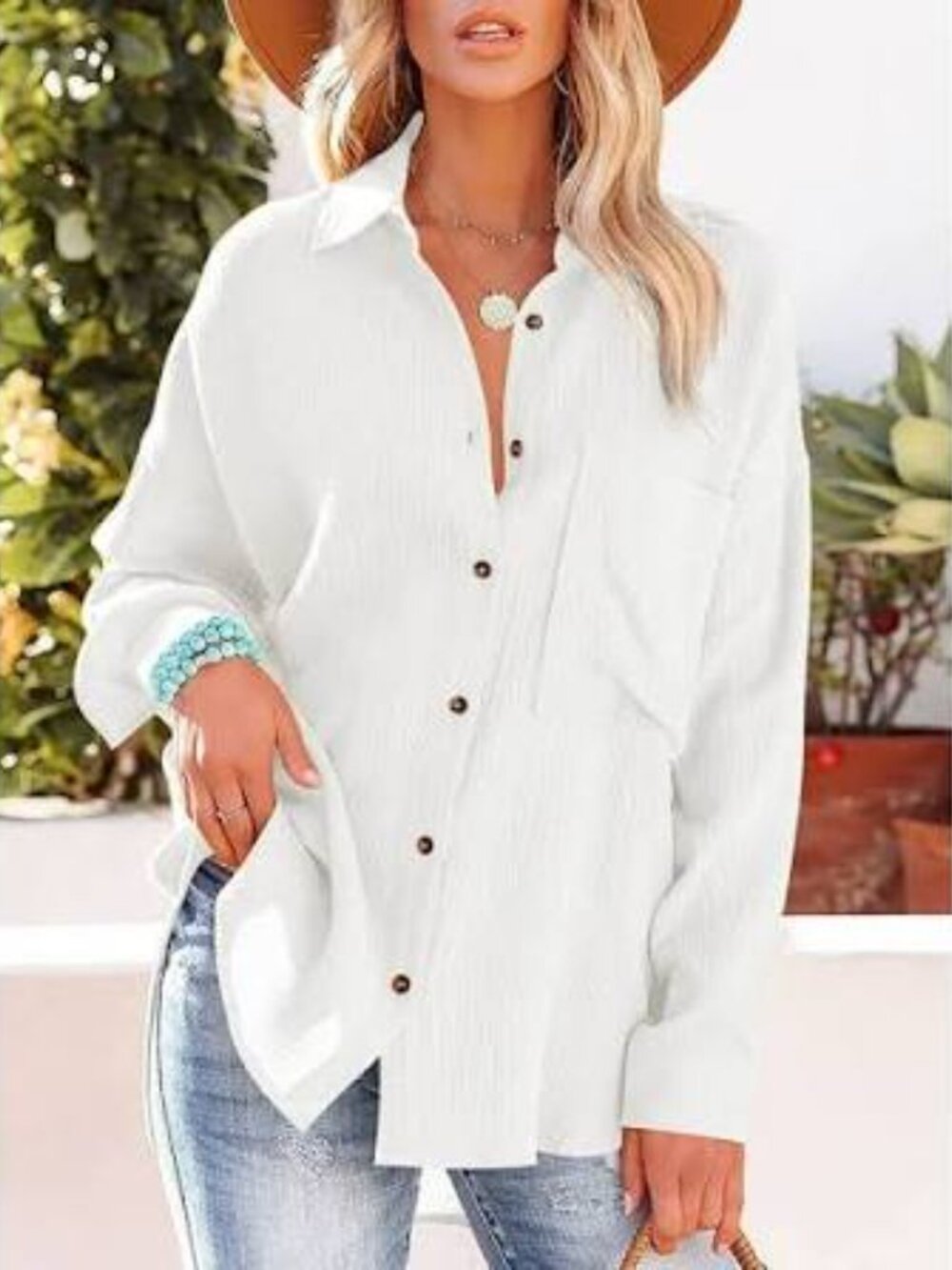 Bisou White Button-Down Shirt Women Size M